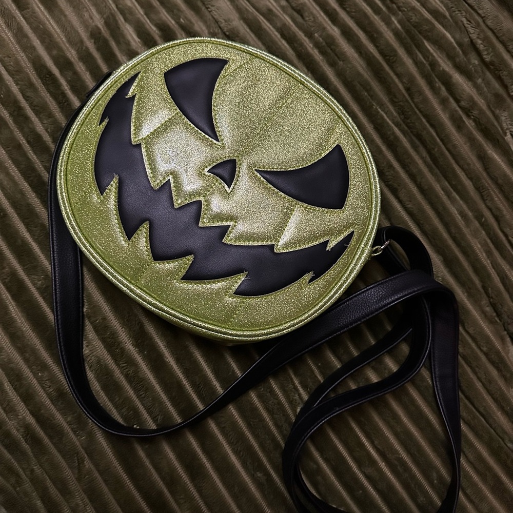 Green and Black Crossbody Bag with Angular Design